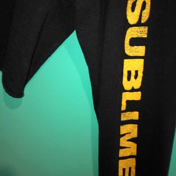 trendy cropped Sublime tee! - Picture 3 of 4